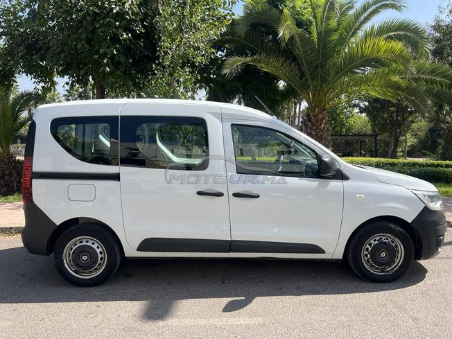 RENAULT EXPRESS 2022