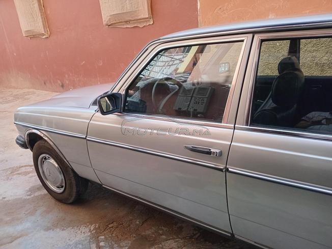 Mercedes 240D - الموتور ناضي والصالون نقي