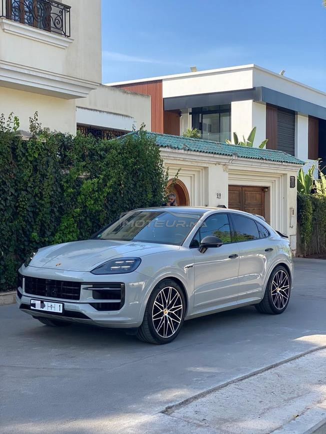 Porsche Cayenne Essence Automatique 2024