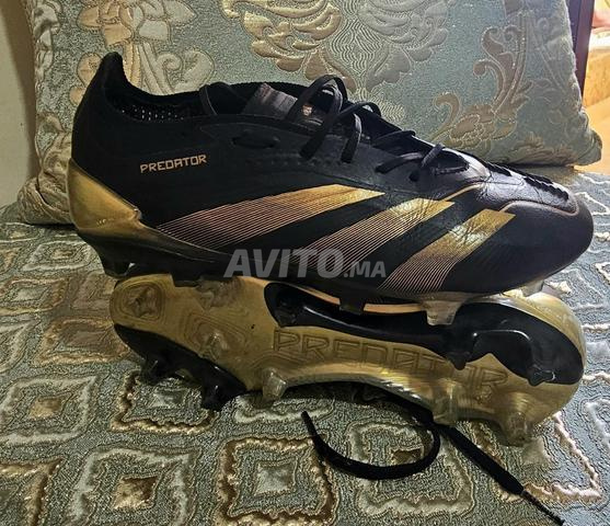 حذاء رياضي Adidas Predator جديد مقاس 40 - 2