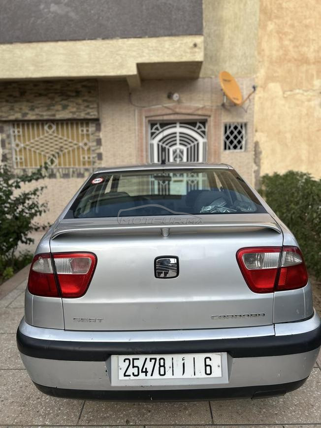 seat cordoba 2001 esence oujda