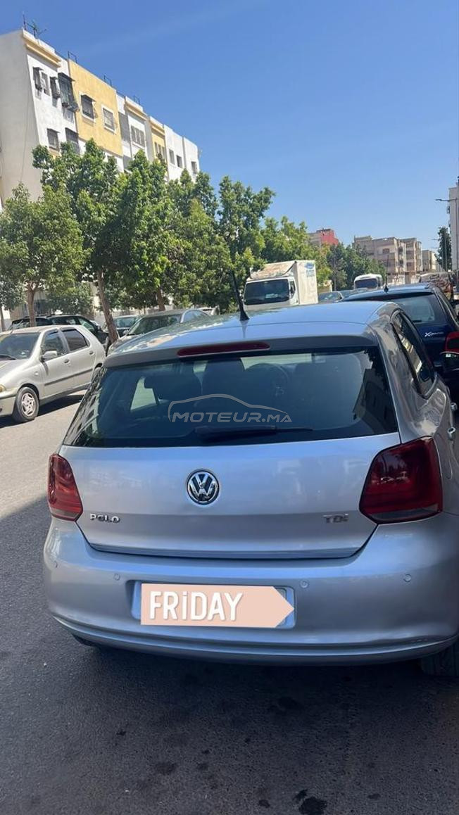 Volkswagen Polo l3amra laclim telaja jwante  