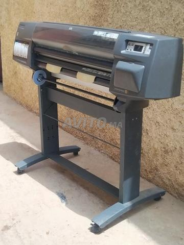 طابعة HP ديزاين جيت 1050c - 2