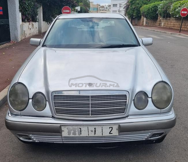 Mercedes E250 w210 