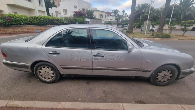 Mercedes E250 w210 