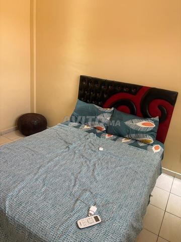 Appartement à vendre rez-de-chaussée, chambre, salon et cuisine