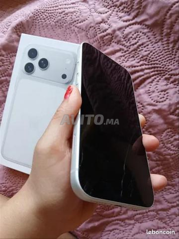 آيفون 17 برو ماكس بحالة ممتازة - 2