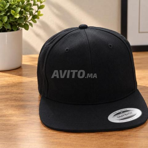 Casquette Snapback Yupoong Classic Noire. - 2