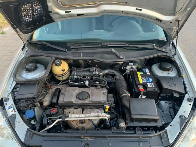 Peugeot 206 modèle 2009 climatisé 