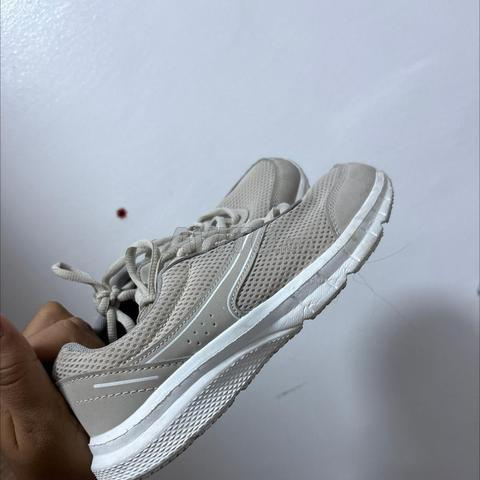 Chaussures taille 35 portées 3 fois - 2