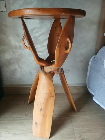 Petite table en genévrier authentique - 2