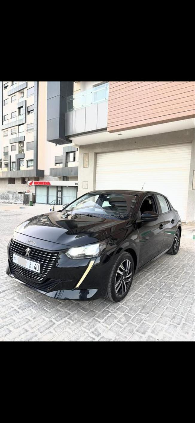 Peugeot 208 automatique 