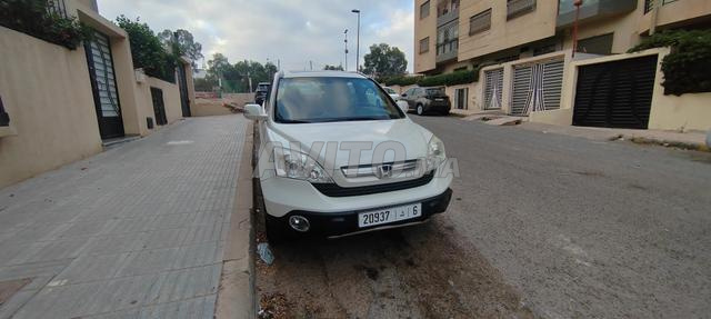 هوندا CRV بنزين بحالة جيدة - 2