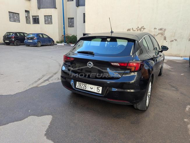 Opel Astra Diesel Automatique 2019 à Casablanca