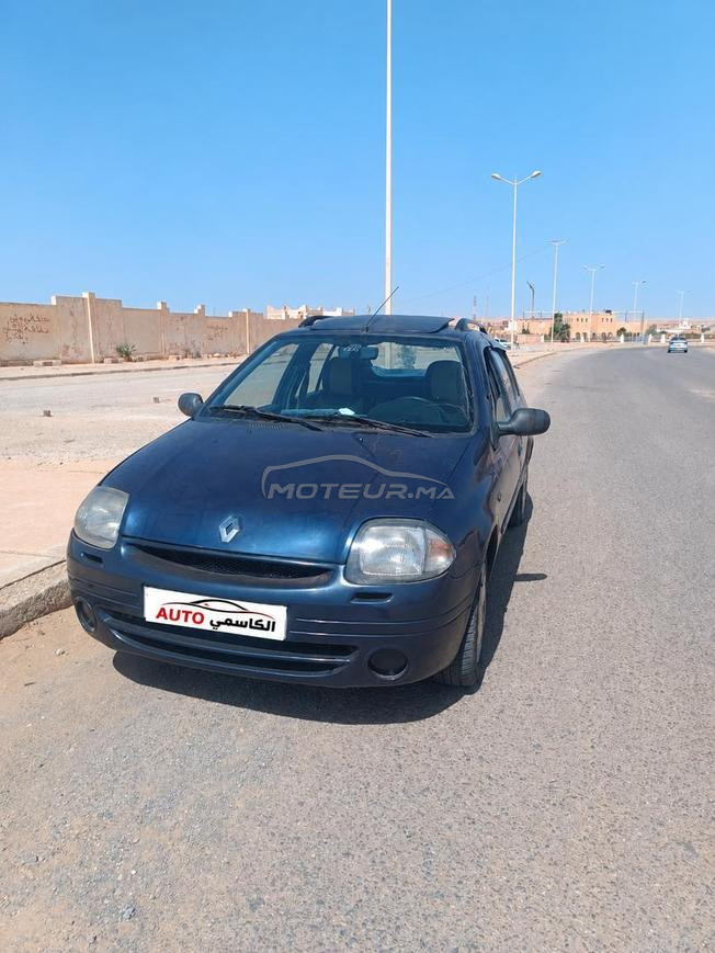 Renault clio 1 2001