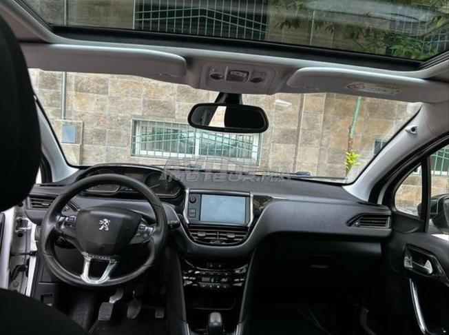 Peugeot 208 Diesel Manuelle 2019 à Tanger