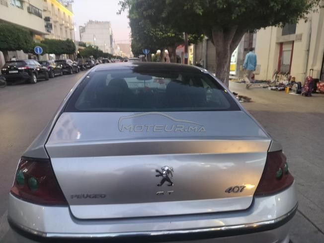 Peugeot 407