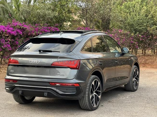 Audi Q5 quattro 