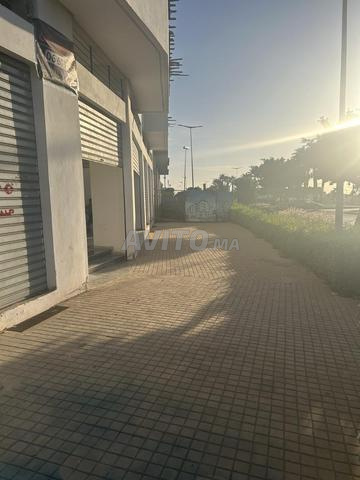 Magasin à vendre 32m à Temesna - 2