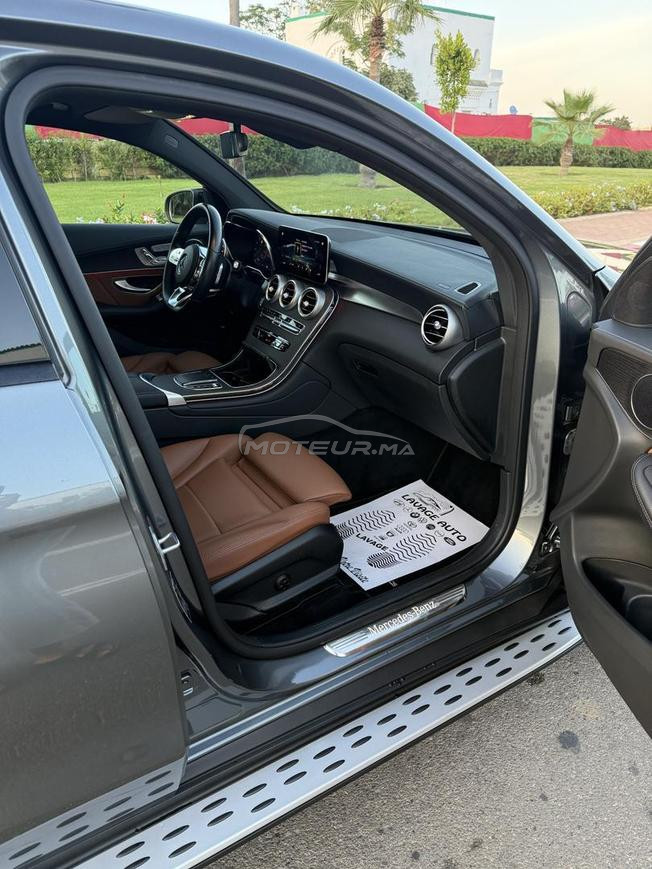 Mercedes Glc 300 de comme neuf 