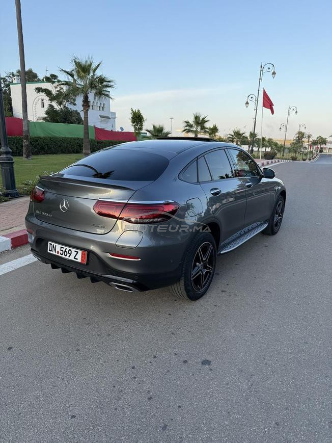 Mercedes Glc 300 de comme neuf 