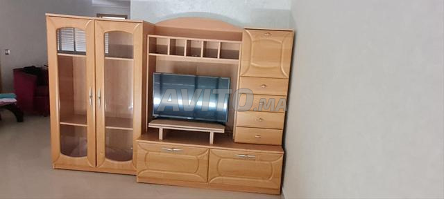 Vitrine meuble TV (2,26m × 1,5m) - 2