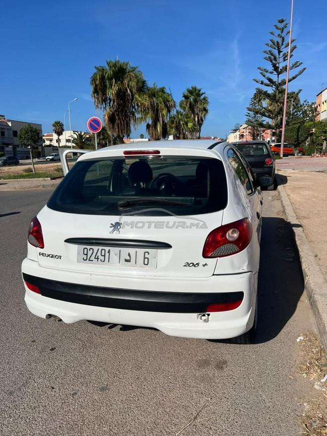 Peugeot 206 plus Essence Manuelle 2012 à El Jadida