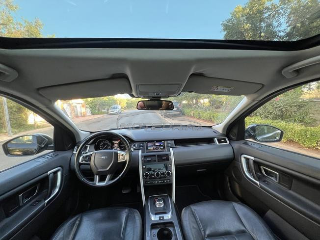 Land Rover Discovery tout option Modèle 2015