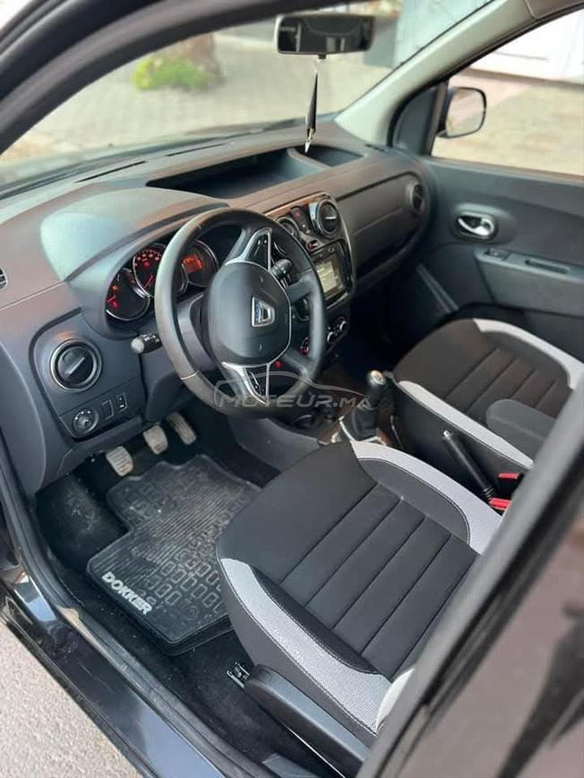Dokker 2021  Stepway 2021