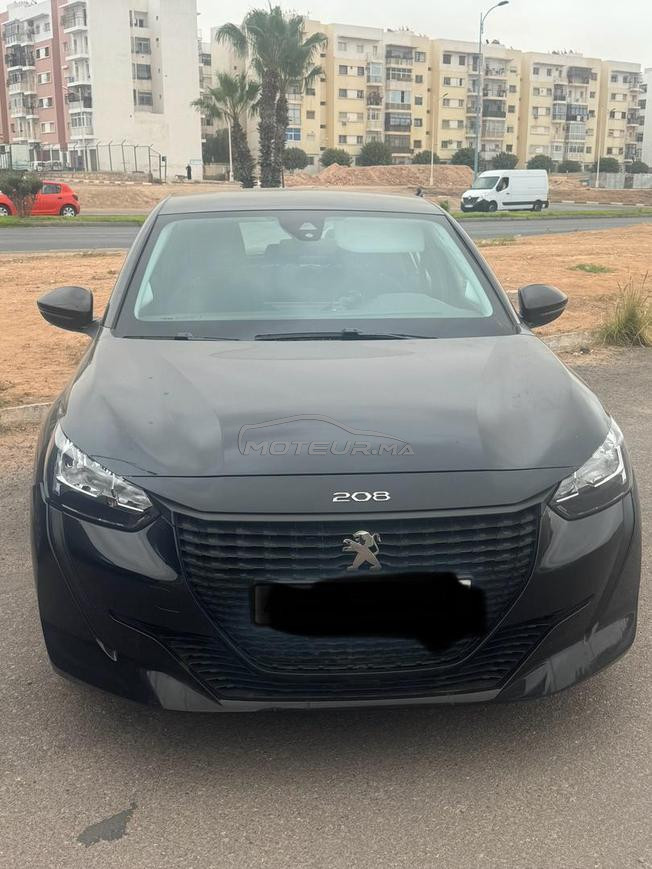 Peugeot 208 Essence Manuelle 2023 à Agadir