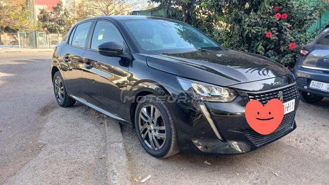 Peugeot 208.