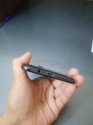 Samsung Galaxy J7 Core 32Go / 3Go – Très bon état - 2