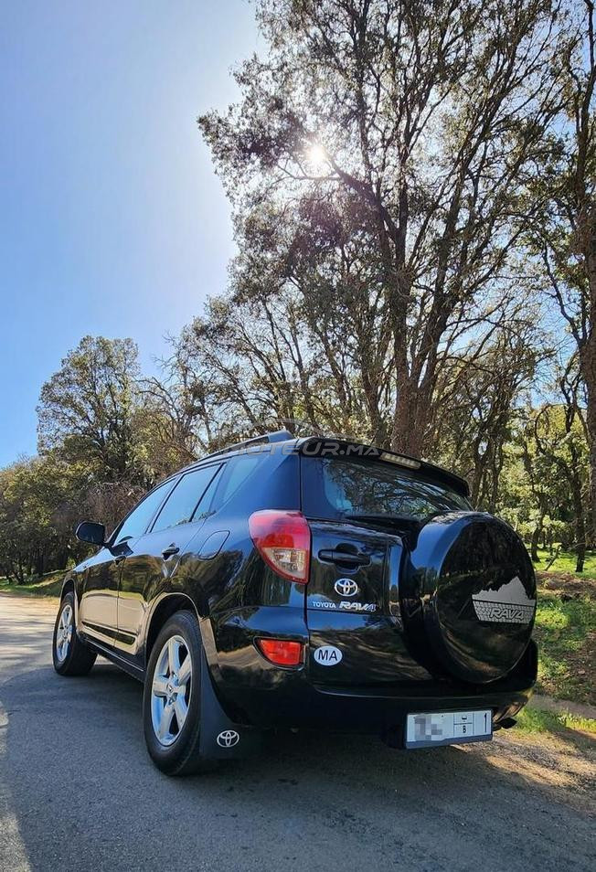 Toyota RV4