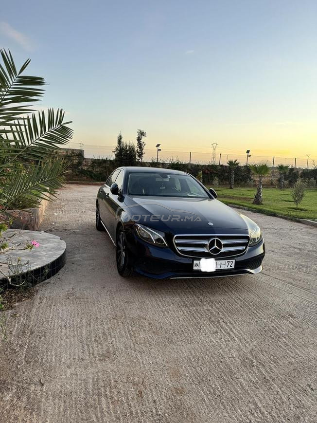MERCEDES E220 LUXURY 