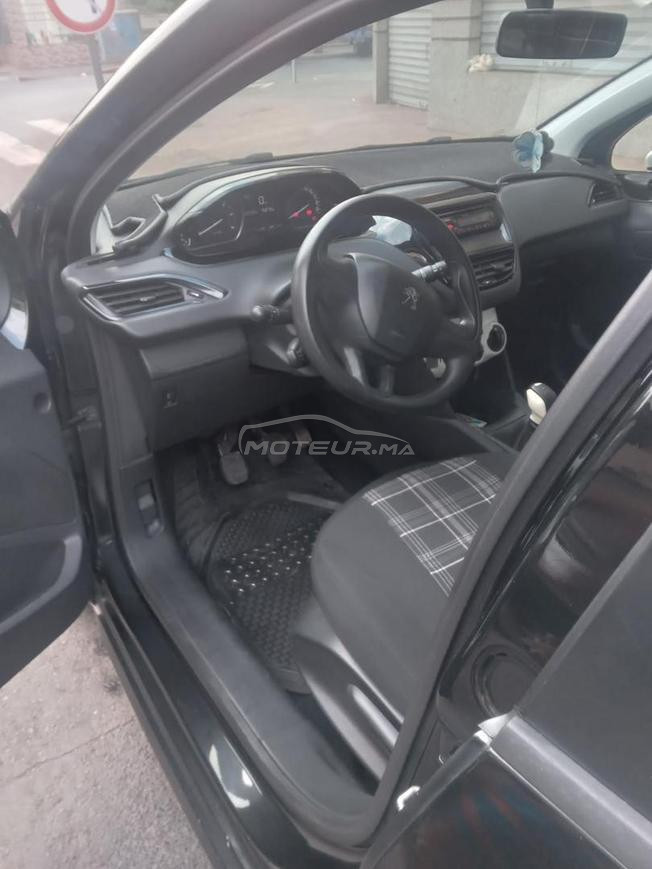 peugeot like 208