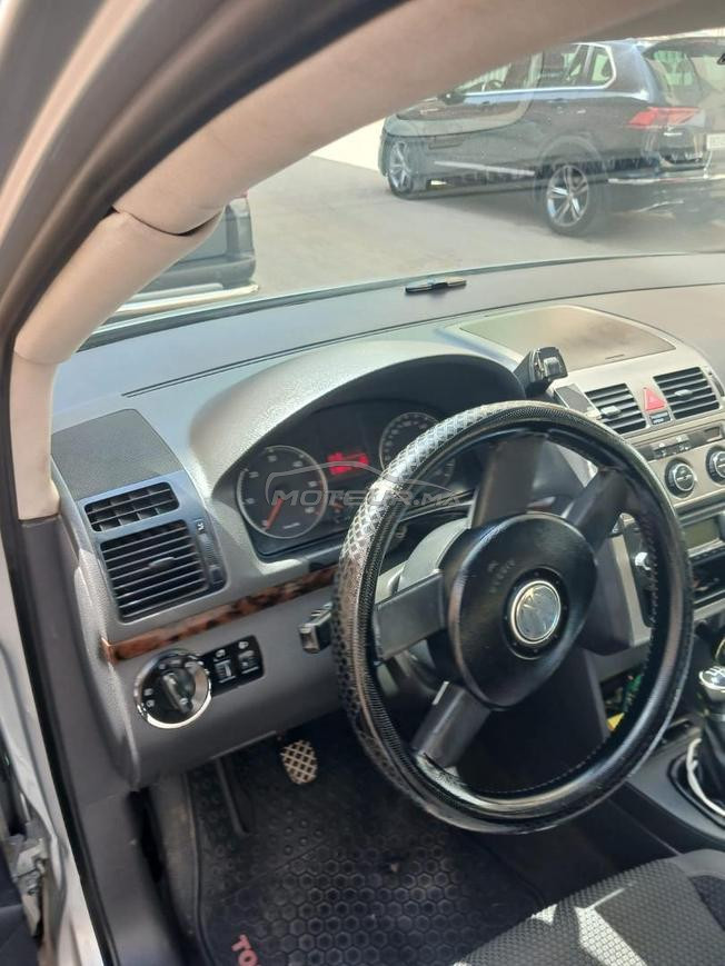 Volkswagen Touran Diesel Manuelle 2005 à Nador