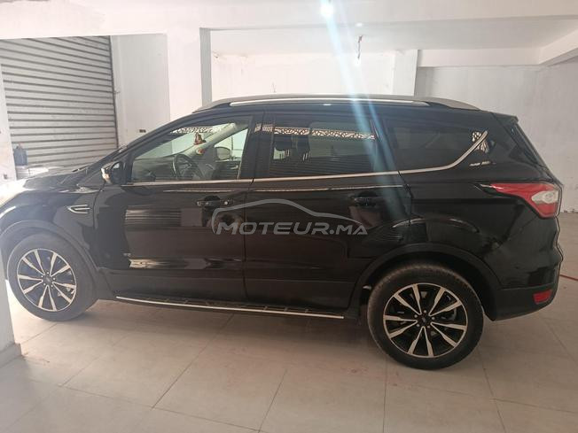 ford Kuga automatique titanium