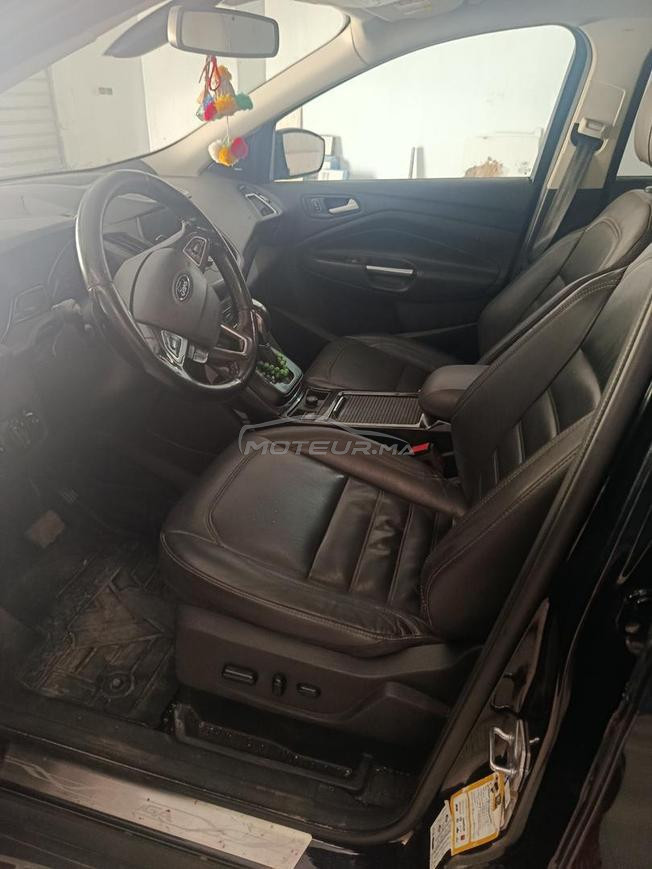 ford Kuga automatique titanium