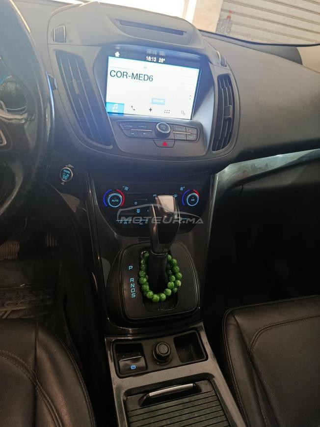 ford Kuga automatique titanium