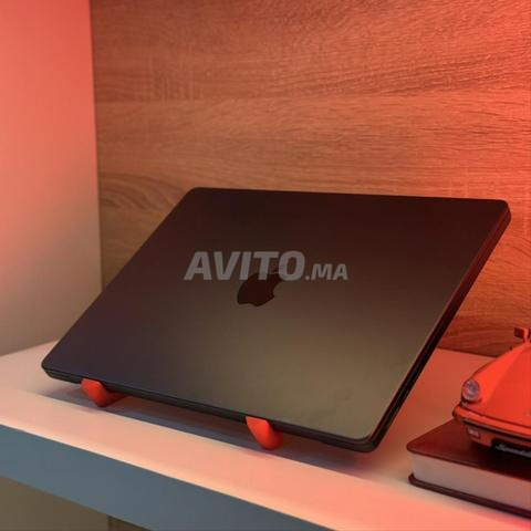 MacBook Pro 14” 2024 | M4 MAX | 64Go 1To (Officiel)