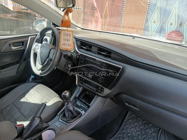 Auris tres bon etat 1ere main