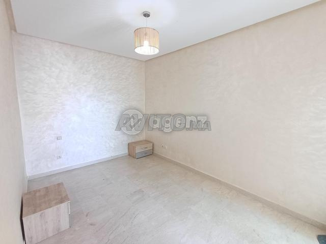 CMN-MA-2767 - Appartement à louer à Maârif - 2