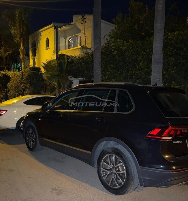 voiture Tiguan Noir 