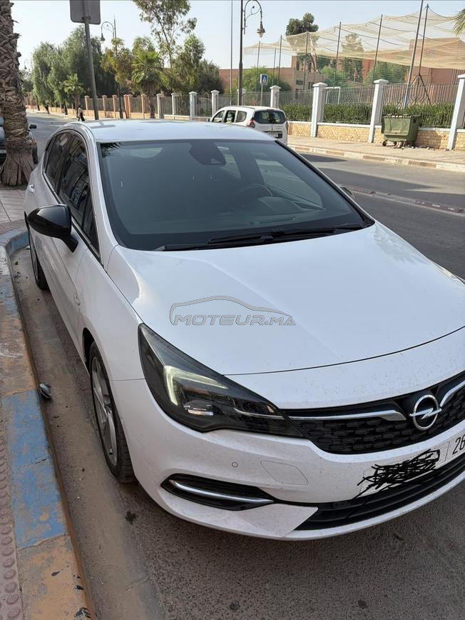 Opel Astra Diesel Automatique 2021 à Marrakech