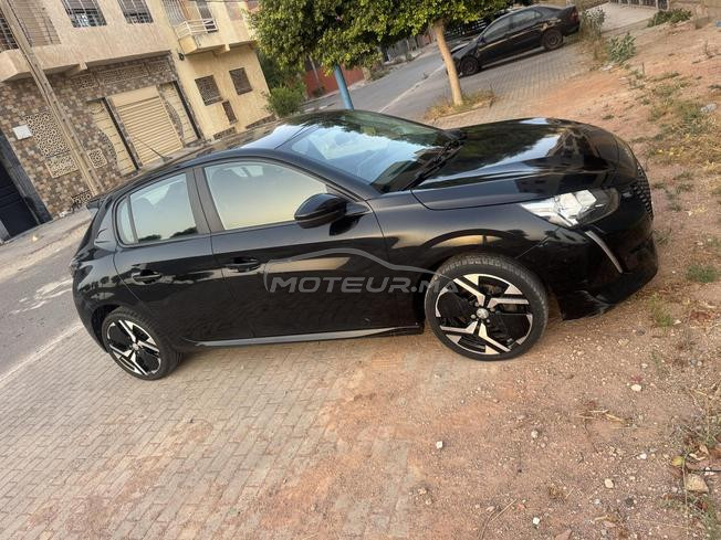 Peugeot 208 Automatique 2021