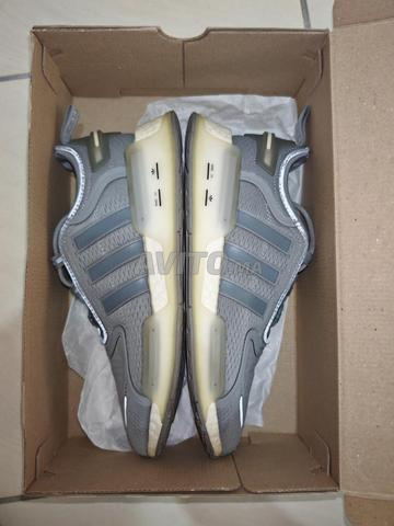 أديداس رجالي NMD V3 رمادي أبيض - 2