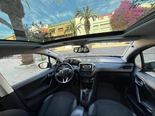 Peugeot 208 Diesel Manuelle 2016 à Casablanca