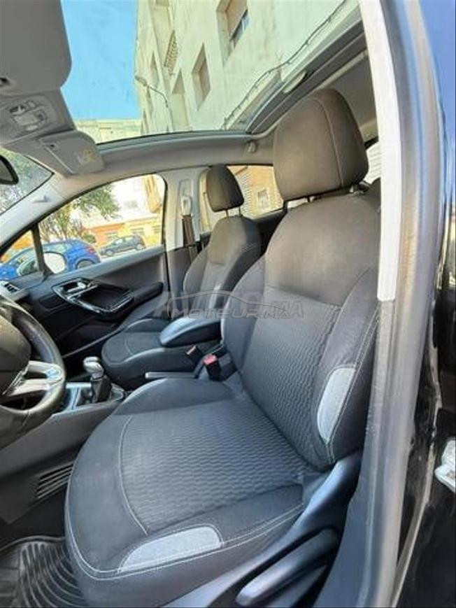 Peugeot 208 Diesel Manuelle 2016 à Casablanca