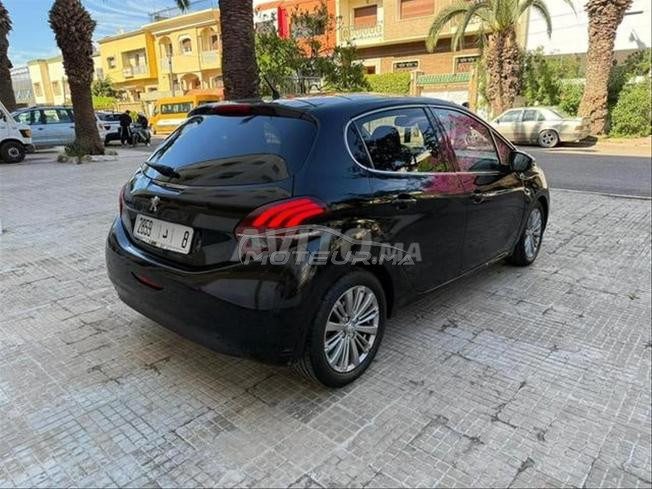 Peugeot 208 Diesel Manuelle 2016 à Casablanca