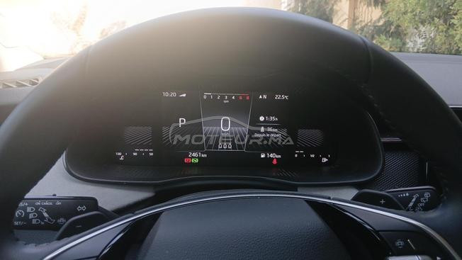 voiture neuve avec 2460 km modèle 10/2025